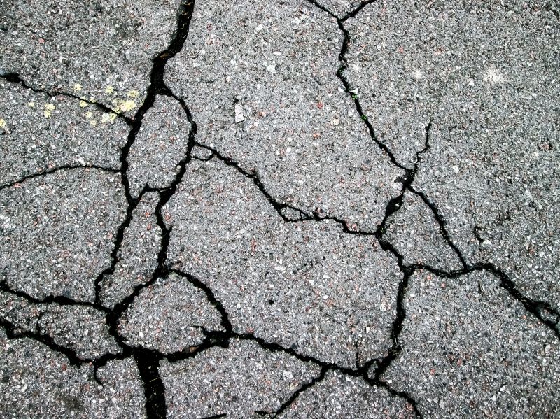 Asphalt Cracks Repair - Fredericksburg