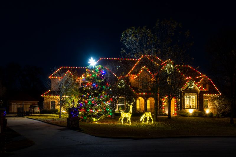 Christmas Lights Installation - Nashville