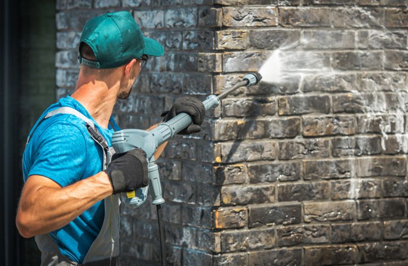 Exterior Pressure Washing - Miami