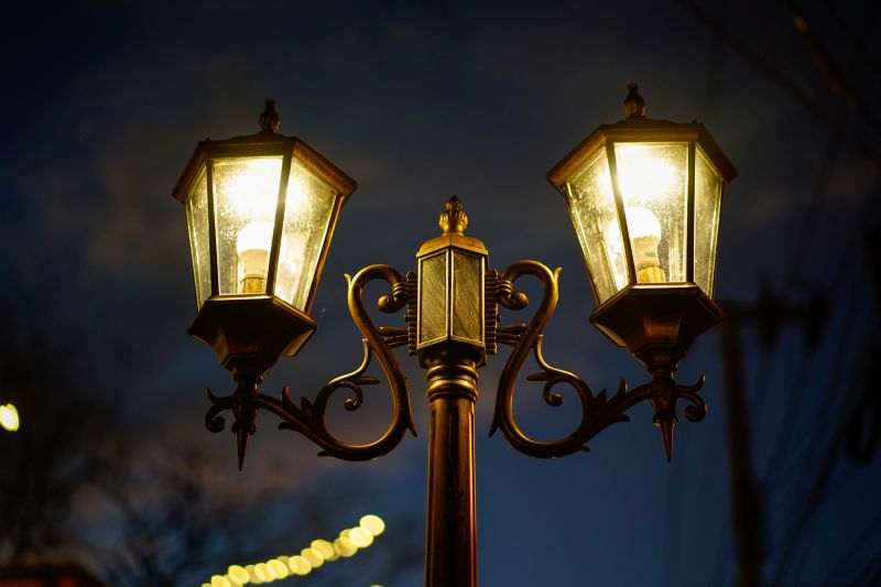 Lamp Post Repair - Baltimore