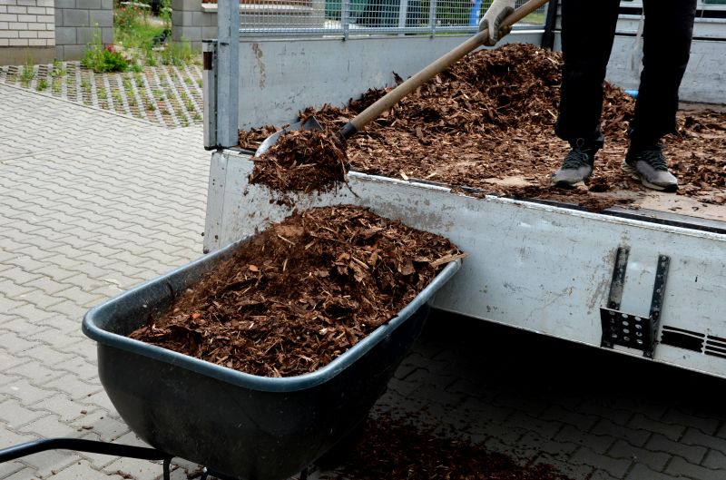 Mulch Delivery - Chattanooga