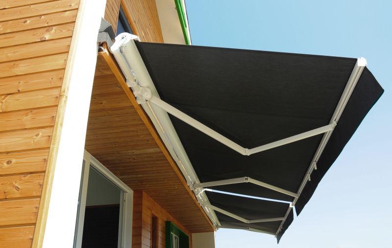 Retractable Awning Repair in Knoxville