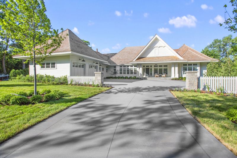 Tar And Chip Driveway Service - Spokane