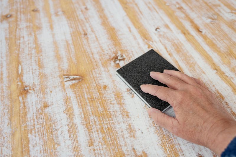 Wood Stripping - Las Vegas